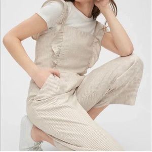 NWT Gap Ruffle Jumpsuit in Neutral Stripe